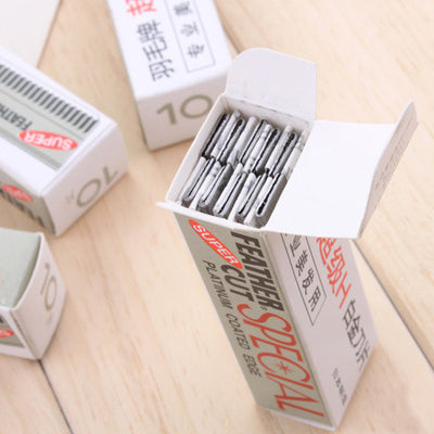 Eyebrow Clip Holder